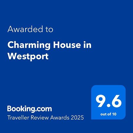 Charming House In Westport Villa Buitenkant foto